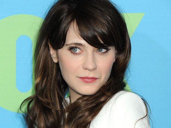 Wah, Ini Rupa Zooey Deschanel Tanpa Make-Up!